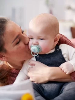 Lot De 2 Sucettes Ultra Douces 1er âge Philips AVENT Lapin Blanc - Philips Avent -Produit Pour Bébé lot de 2 sucettes ultra douces 1er age philips avent 3