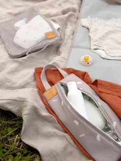 Pochette Isotherme LÄSSIG Taupe - Lassig -Produit Pour Bébé pochette isotherme lassig 4